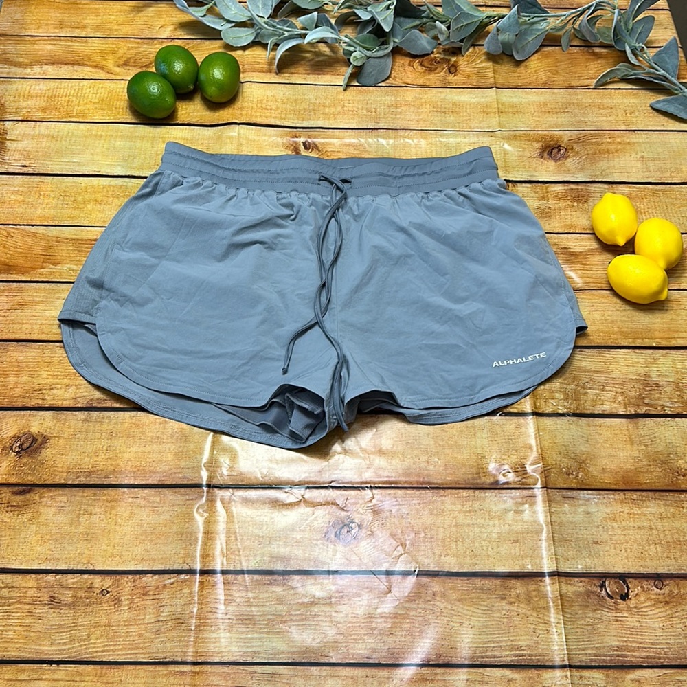 Alphalete xxl or xl running shorts with liner
